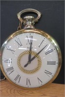 Vintage Spinning United Clock, works 17"H