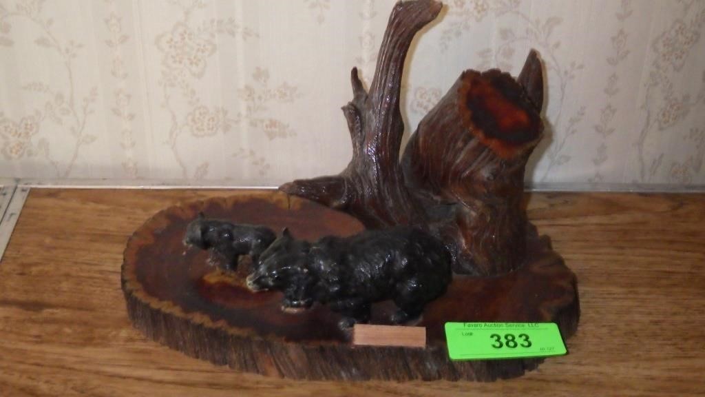 VINTAGE WOODEN BEAR DECOR