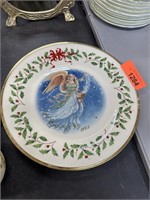 LENOX 2003 ANNUAL HOLIDAY CHRISTMAS PLATE