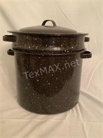 Granite Ware Stock Pot with Strainer