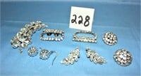 sparkle pins/earrings