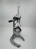 Stainless Steel Hand Juicer - Professional Size