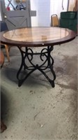 Round table metal base
