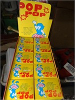 50 Pop Pop Boxes w/ Display ** Noise Makers