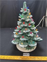 Vintage Ceramic Christmas Tree-Works