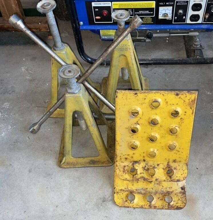 Car Jack Stands, Wheel Chock & Lugnut Wrench