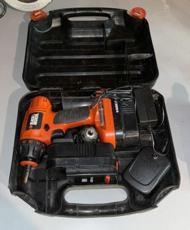 Black & Decker 3/8" Cordless Drill/Driver and