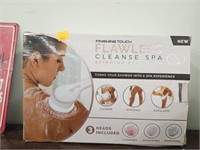 Flawless Cleanse SpavSpinning Spa Brush