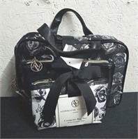 New 3-piece cosmetic bag set