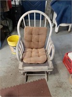 Primitive chair