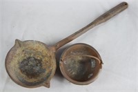 Cast Iron Melting Pot & Long Handle Ladle
