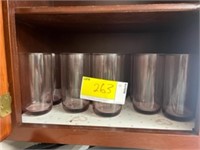 (11) Pink glass cups