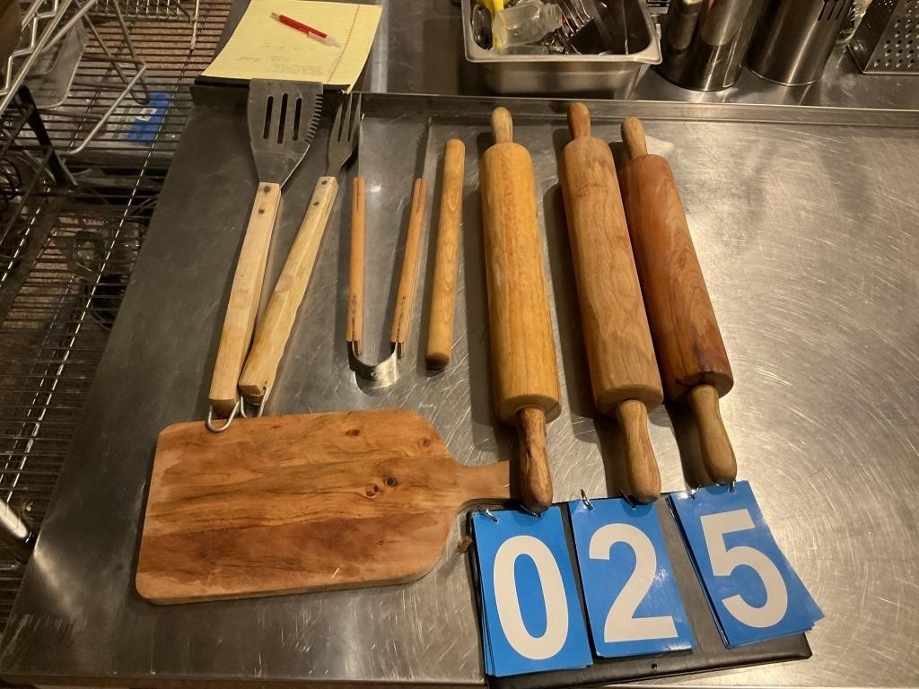 LOT ROLLING PINS & MORE