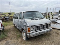 198? Dodge B-100, Parts Only