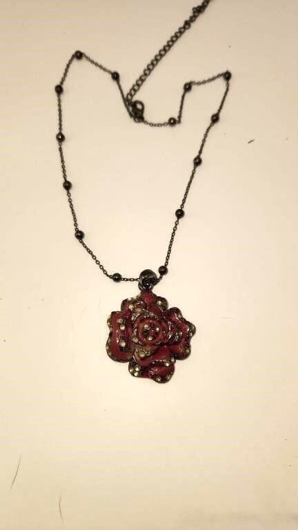 Gothic Tudor Rose Necklace