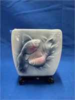 Hull 5" Fish Vase