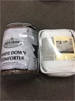 Lot of mattress pad and bedding