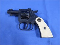 Vintage Rg 10 SingleAction 22 Short Revolver, Full