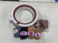 Sentro knitting machine
