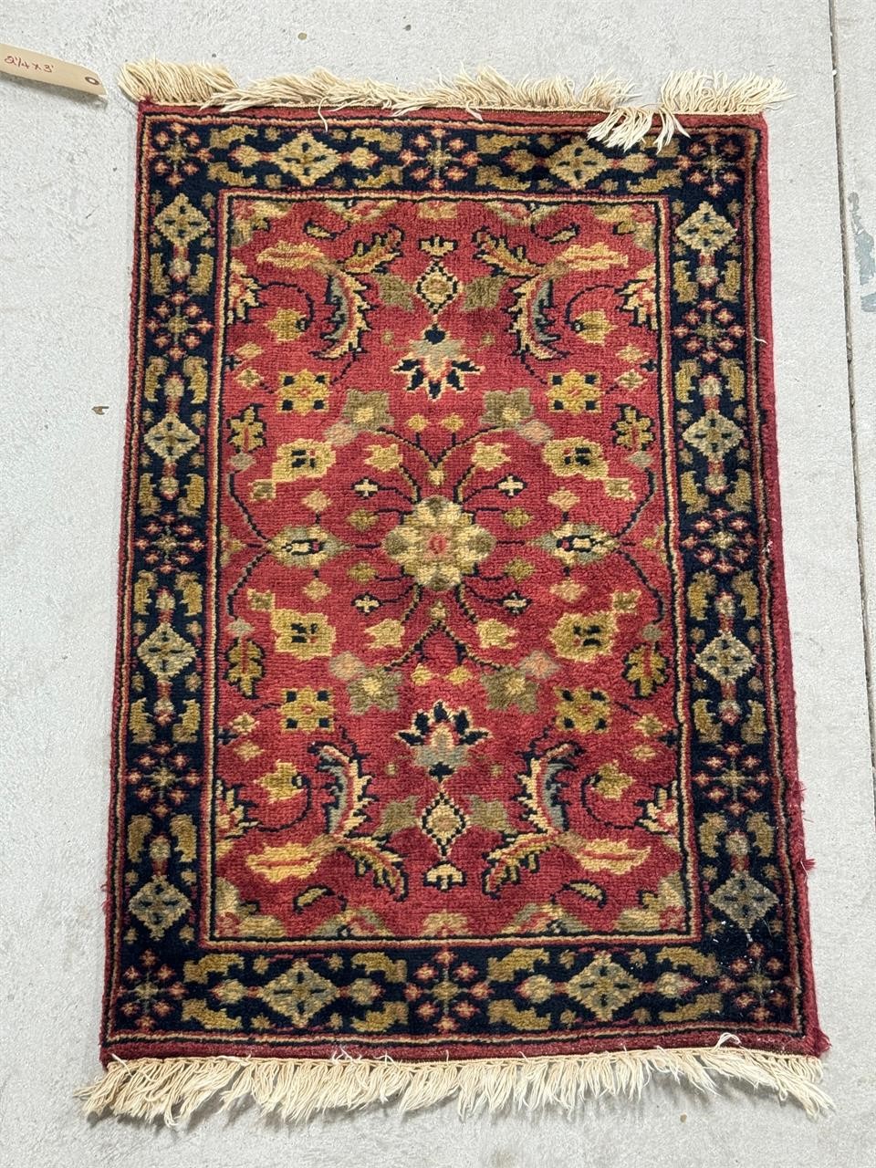 Oriental Rug 2.25' X 3'