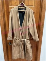 Duluth Trading Co Large thick robe (short arms)