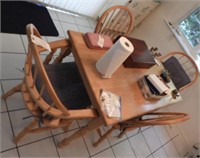 Natural finish 5pc Breakfast table and chair