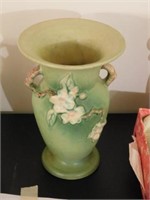 Roseville vase 385 green with dogwood flower