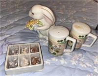 Country Rabbit Figurine Ornaments and Salt &