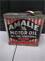 Vintage Amalie Motor Oil One Gallon Can