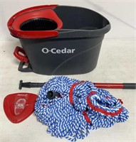 O-Cedar EasyWring Spin Mop and Bucket (mop handle