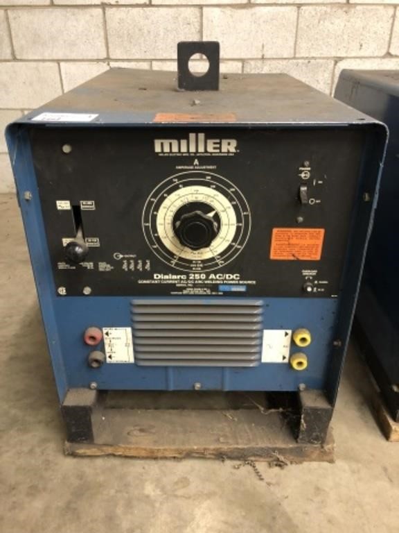 Miller DialArc 250 Arc Welder