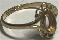 277 - 10KT GOLD RING SETTNG (139)