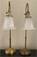 B - PAIR OF MATCHING TABLE LAMPS (M12)