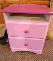 Cabinet w/2 drawers;