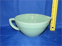 Fire King Jadeite Mixing Bowl Set