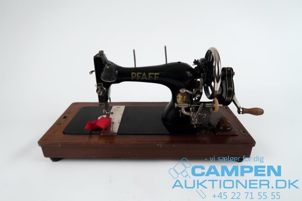 Pfaff retro symaskine m. håndsving MOMSFRI Auktioner A/S