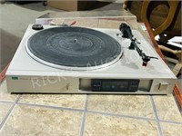 Sansui turntable - not tested