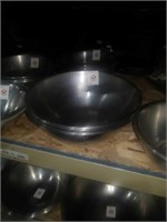 4 - 12 in stainless steel bowls