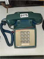 Vintage home Phone (living room)
