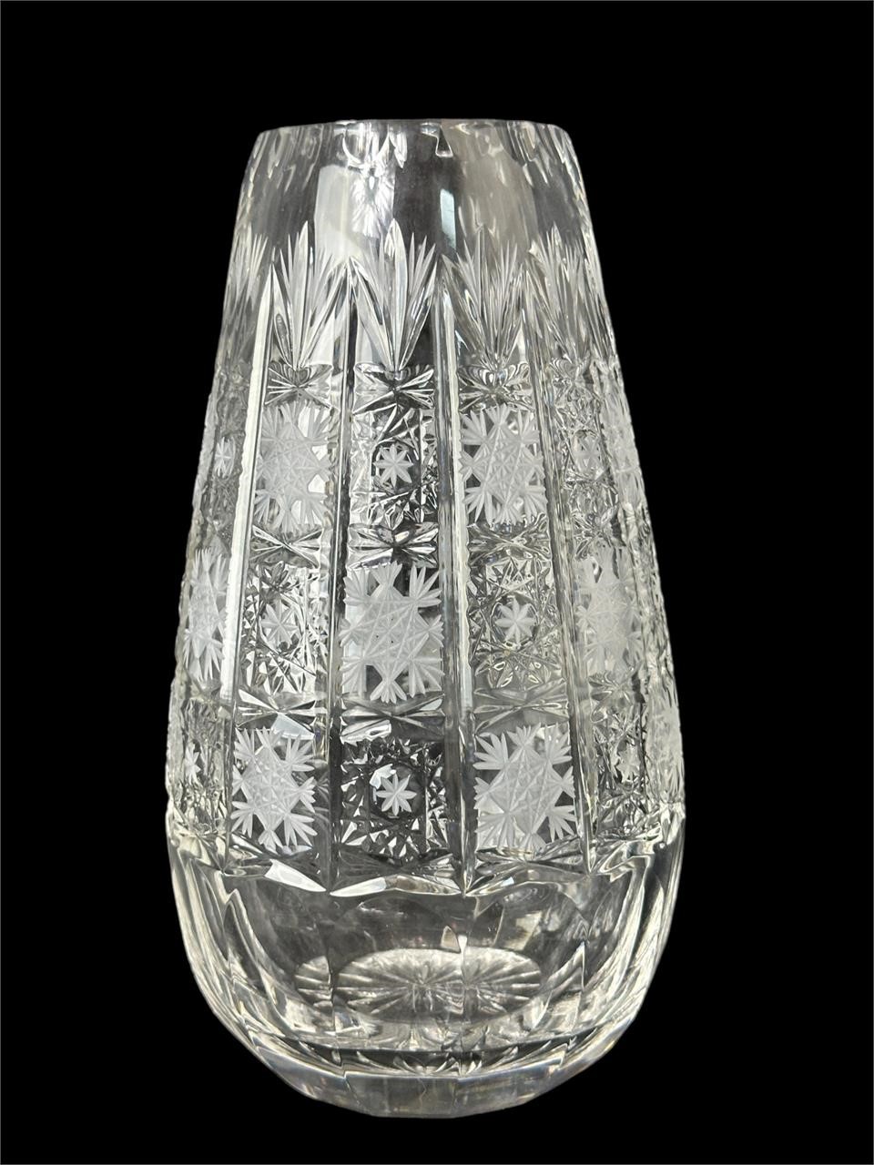 Bohemian Pinwheel Hobstar Cut Crystal Vase