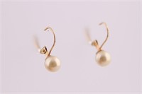 Pair of 14kt Yellow Gold and Pearl Earrings