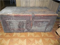 Nice Old Wooden Trunk with Handles & Key -