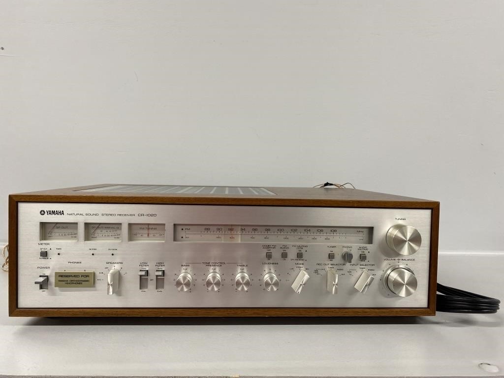 YAMAHA Stereo Receiver 1978