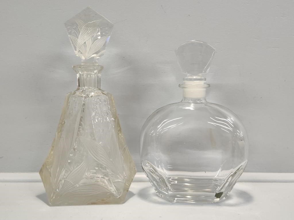 Decanters (2)