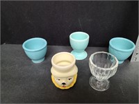 5 Unmarked Egg Cups