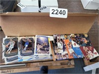 BOX FULL OF BASKETBALL CARDS