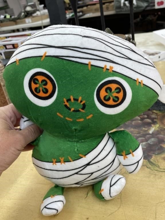 Kellytown Halloween plush mummy