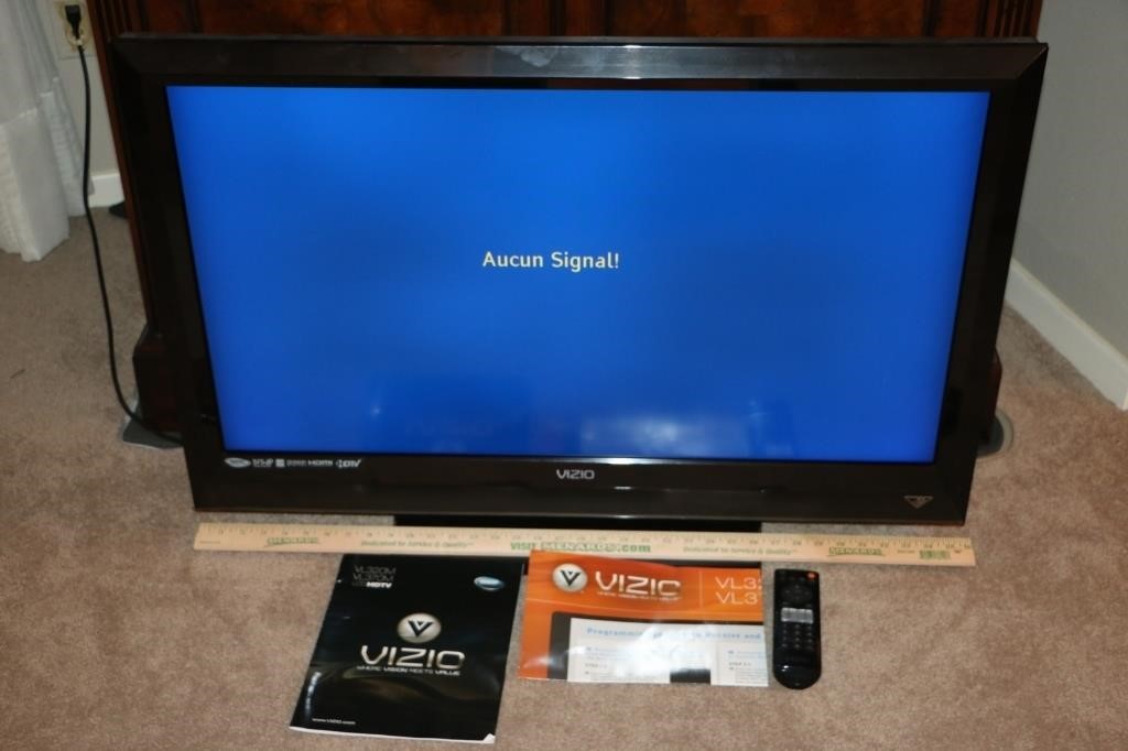 Visio Full HD Television TV with Remote