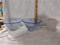 Two Amici Blue Art Glass Bowls & Pagoda Fairy Lamp