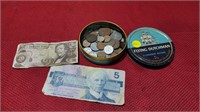 Foreign coins and cash